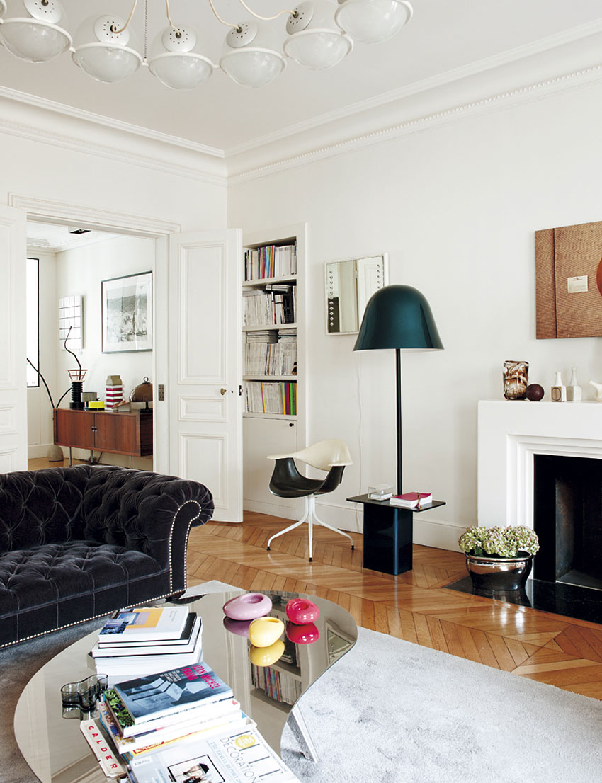 A Trendy Contemporary Apartment Brimming with Color and Creativity in Paris, France by Sandra Benhamou (4)