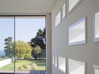 A Unique Family Home with Spectacular Views on the Island of Jersey by Jamie Falla Architecture (10)