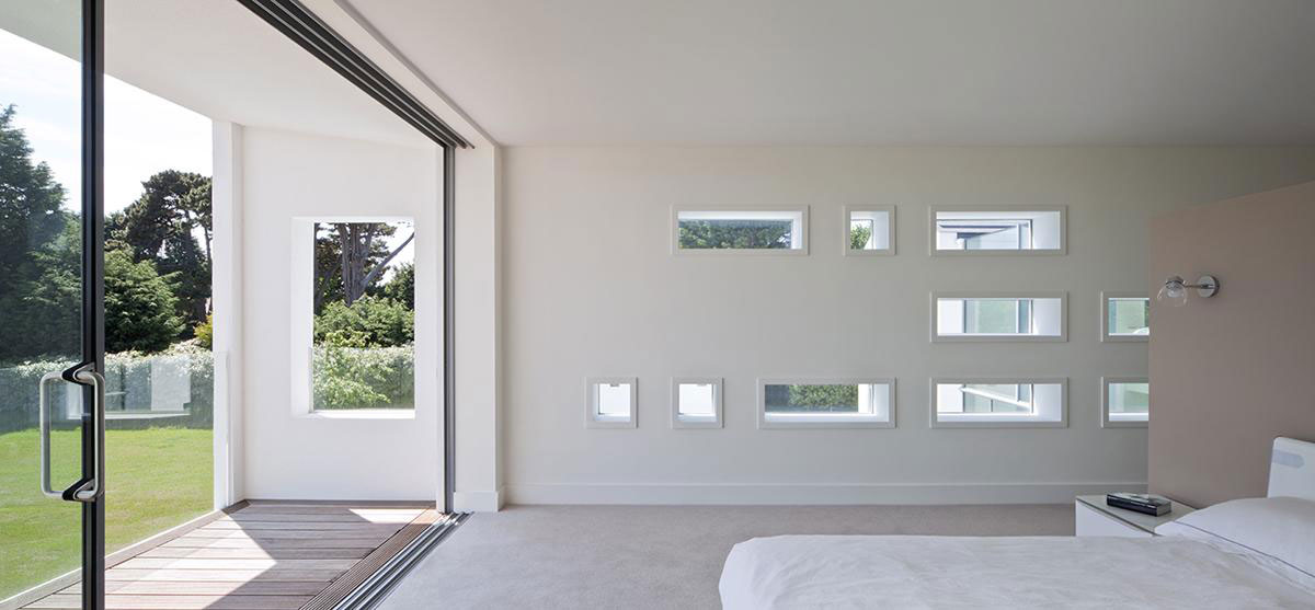 A Unique Family Home with Spectacular Views on the Island of Jersey by Jamie Falla Architecture (9)