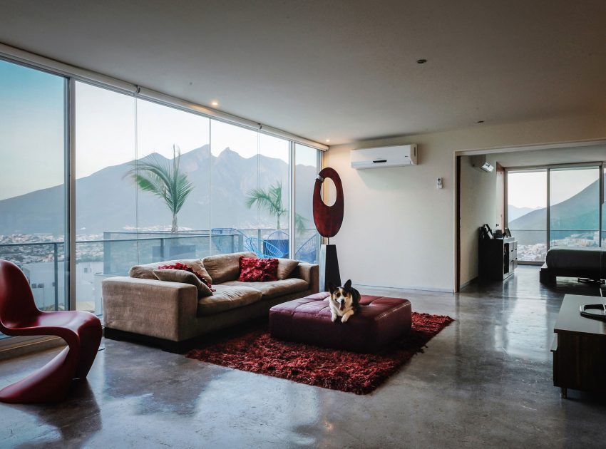 A Unique and Beautiful Home with Stunning Views Over the City in Monterrey, Mexico by P+0 Arquitectura (14)