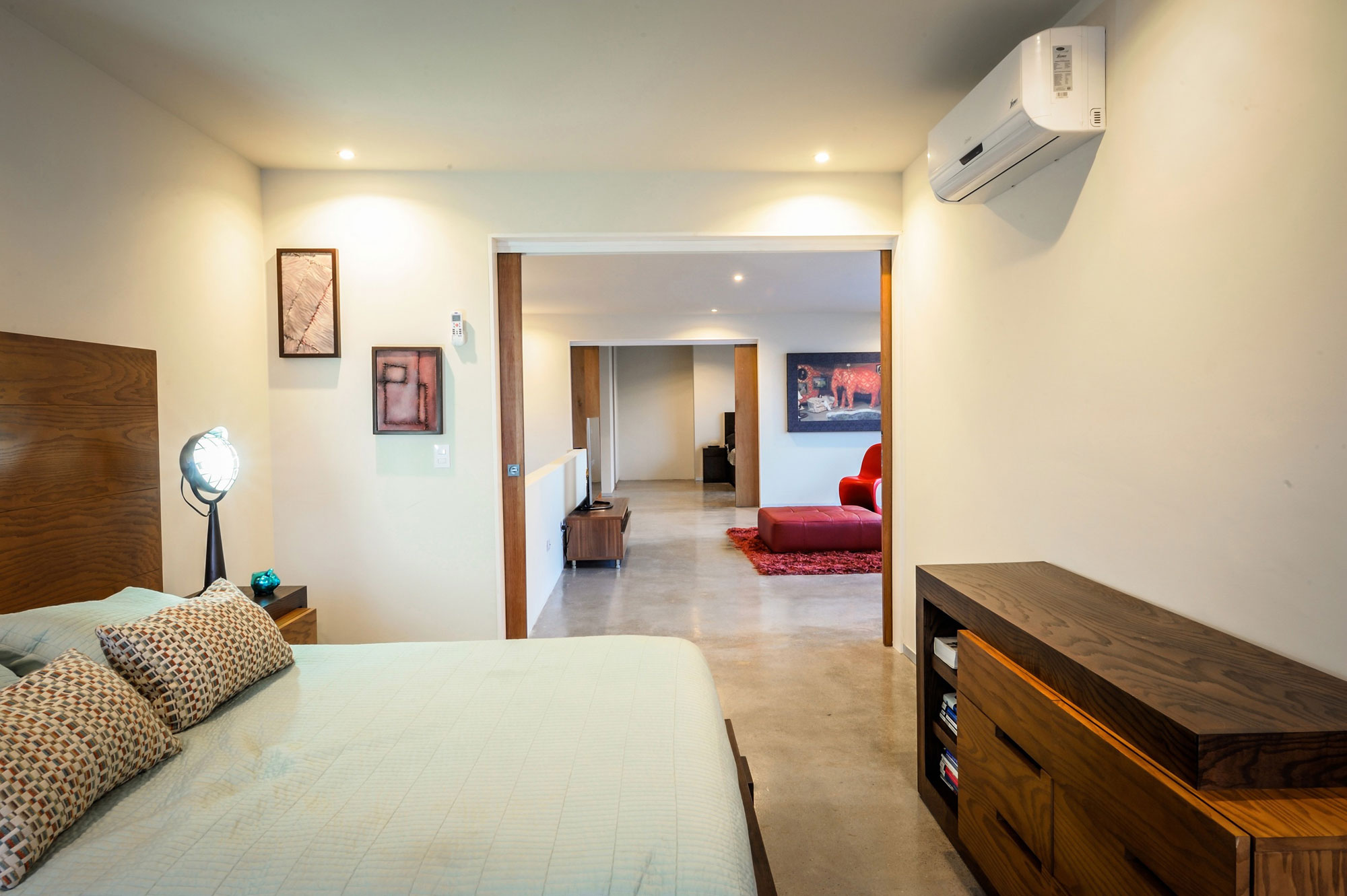 A Unique and Beautiful Home with Stunning Views Over the City in Monterrey, Mexico by P+0 Arquitectura (18)