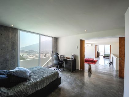 A Unique and Beautiful Home with Stunning Views Over the City in Monterrey, Mexico by P+0 Arquitectura (19)