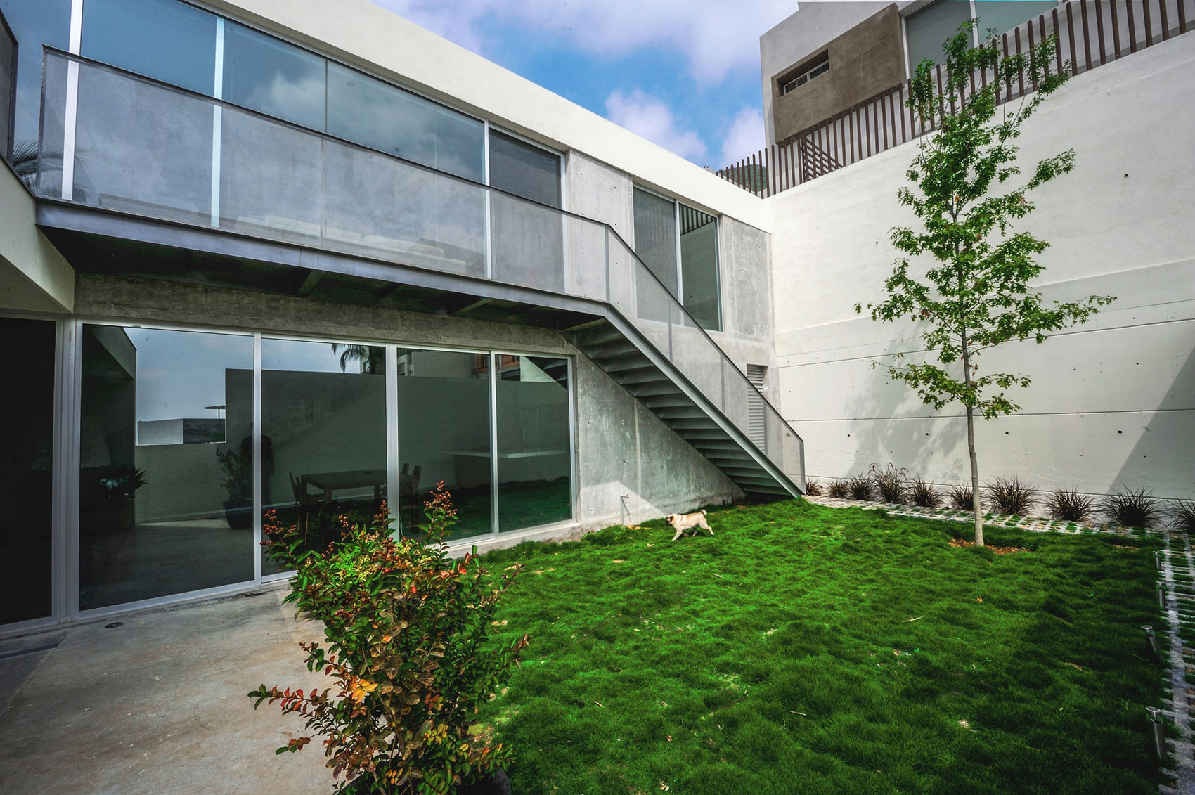 A Unique and Beautiful Home with Stunning Views Over the City in Monterrey, Mexico by P+0 Arquitectura (3)