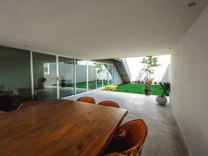 A Unique and Beautiful Home with Stunning Views Over the City in Monterrey, Mexico by P+0 Arquitectura (6)