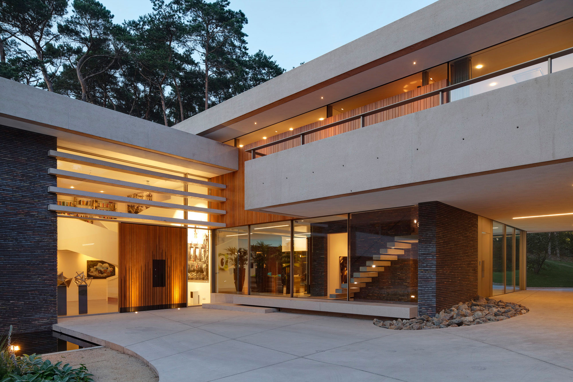 A Unique and Stylish Modern Home in the Pine Forest in Utrecht, The Netherlands by HILBERINKBOSCH Architects (17)