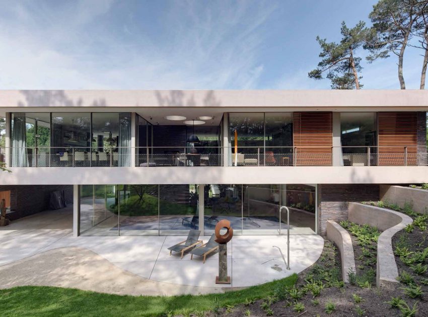 A Unique and Stylish Modern Home in the Pine Forest in Utrecht, The Netherlands by HILBERINKBOSCH Architects (4)