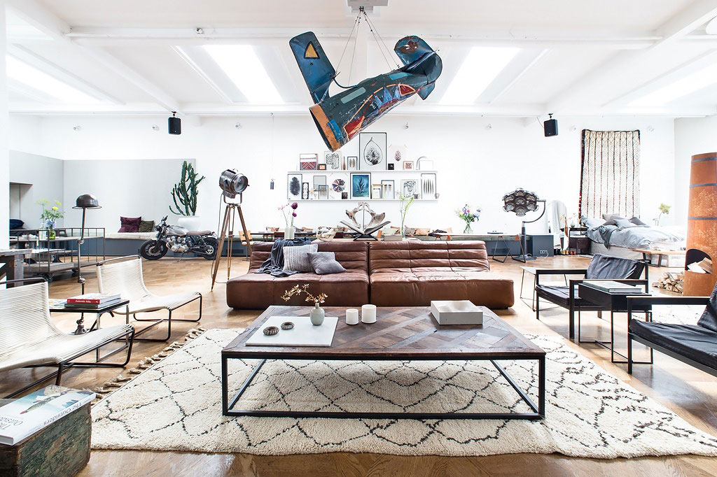A Vibrant and Colorful Apartment with Large Windows and Lots of Natural Light in Amsterdam by The Playing Circle (1)