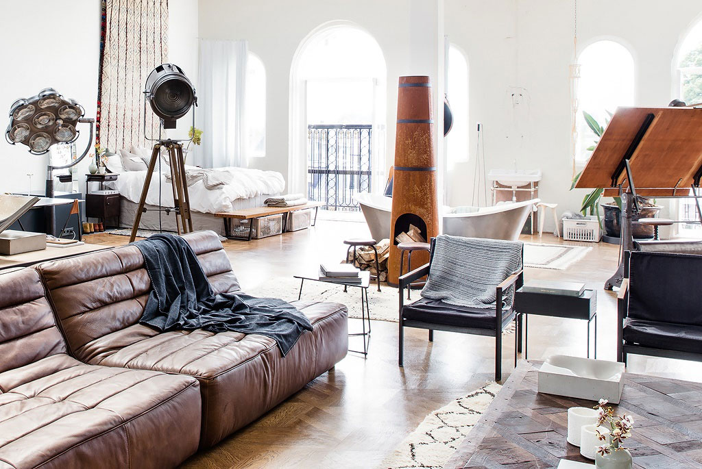 A Vibrant and Colorful Apartment with Large Windows and Lots of Natural Light in Amsterdam by The Playing Circle (4)