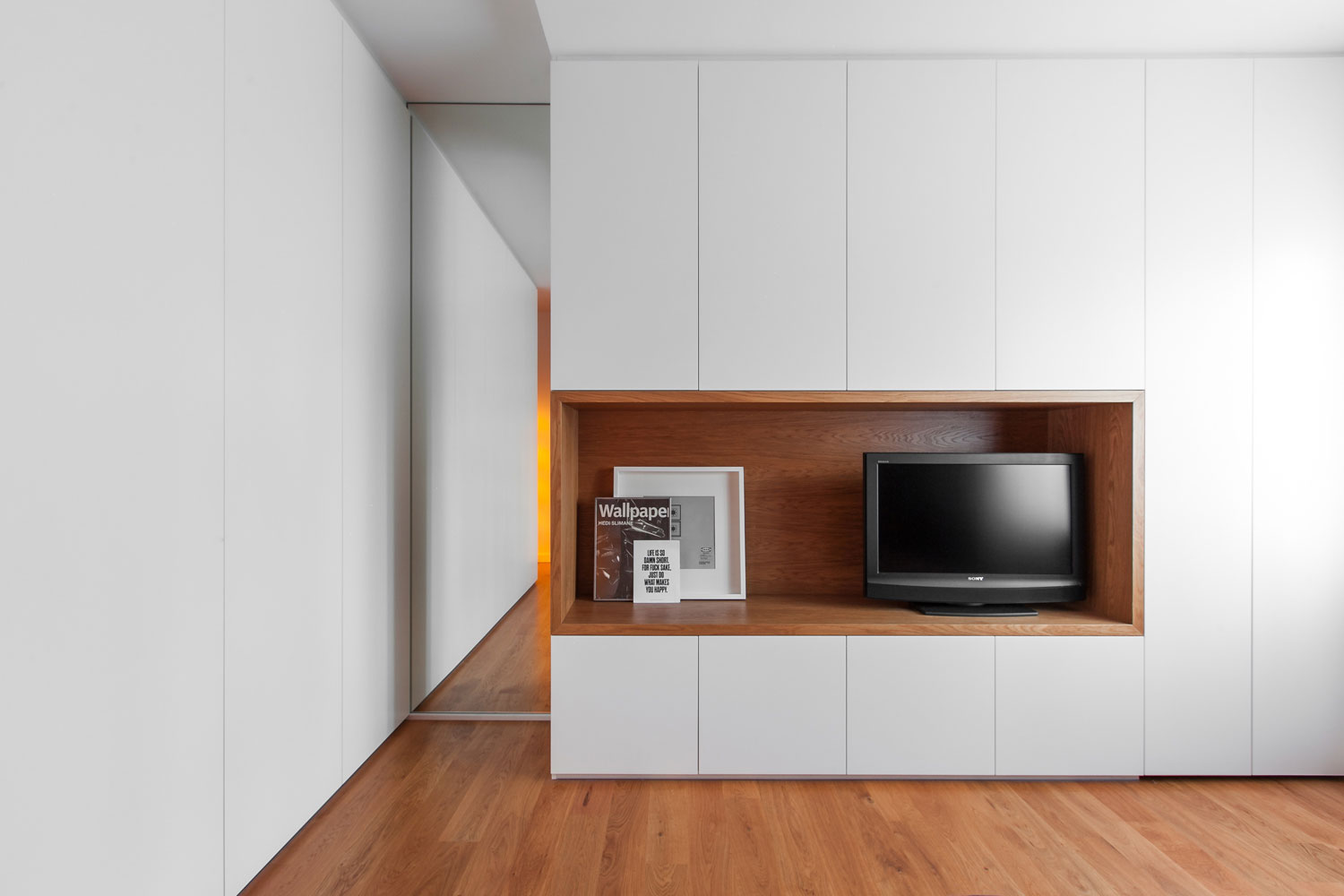 A Warm and Cozy Modern Home for a Family with Small Children in Poznan by mode:lina architekci (19)