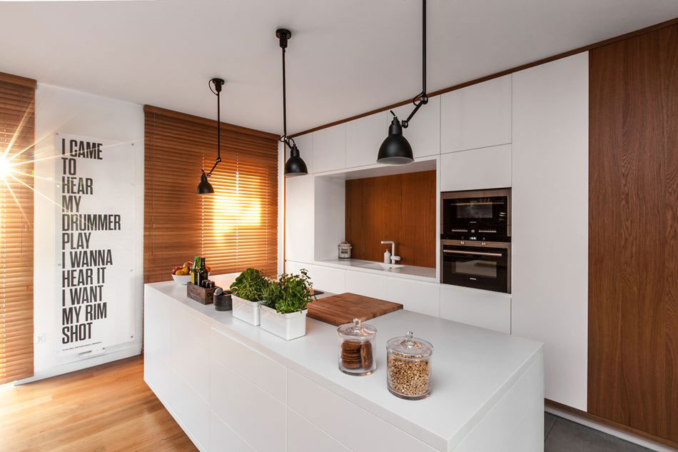 A Warm and Cozy Modern Home for a Family with Small Children in Poznan by mode:lina architekci (4)