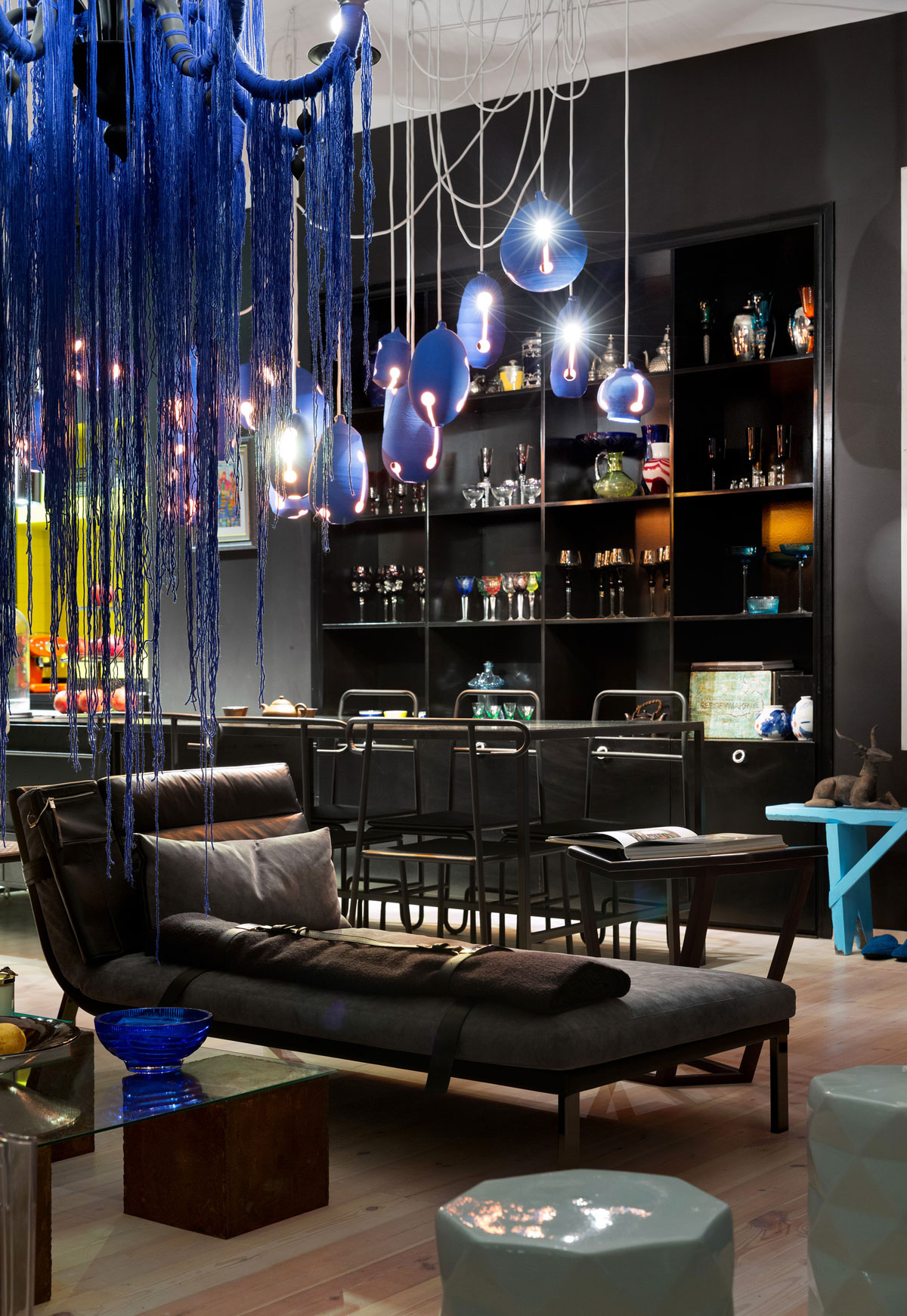 An Eclectic and Colorful Modern Apartment in Kiev, Ukraine by Sergey Makhno (2)