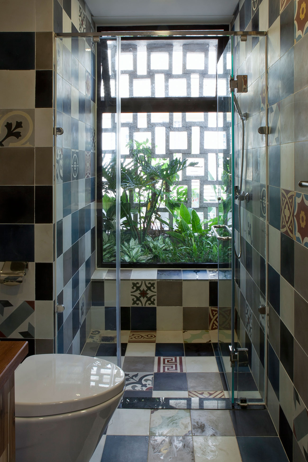 An Eco-Friendly and Comfortable Home with Contemporary Interiors in Ho Chi Minh City by I.House Architecture and Construction (14)