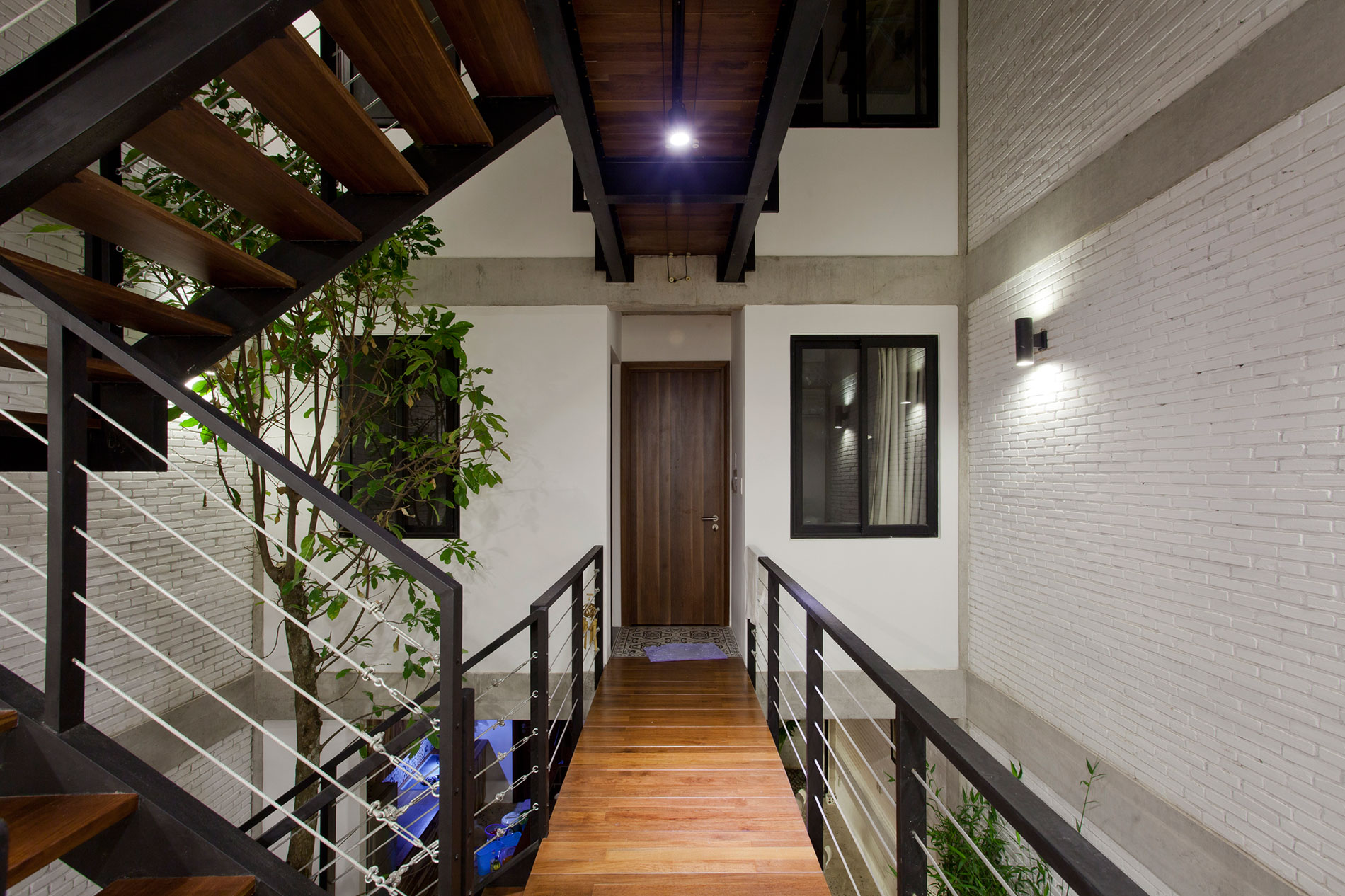 An Eco-Friendly and Comfortable Home with Contemporary Interiors in Ho Chi Minh City by I.House Architecture and Construction (16)