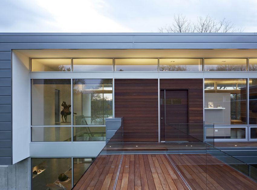 An Elegant Aluminium-Clad Home with Cantilevered Terrace in Wayne by Studio Dwell Architects (11)