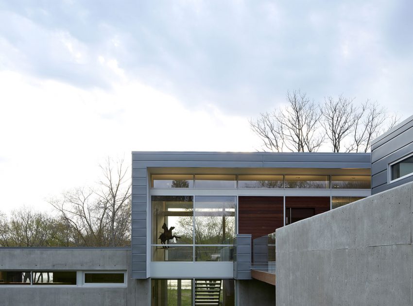 An Elegant Aluminium-Clad Home with Cantilevered Terrace in Wayne by Studio Dwell Architects (12)