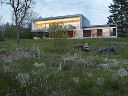 An Elegant Aluminium-Clad Home with Cantilevered Terrace in Wayne by Studio Dwell Architects (16)