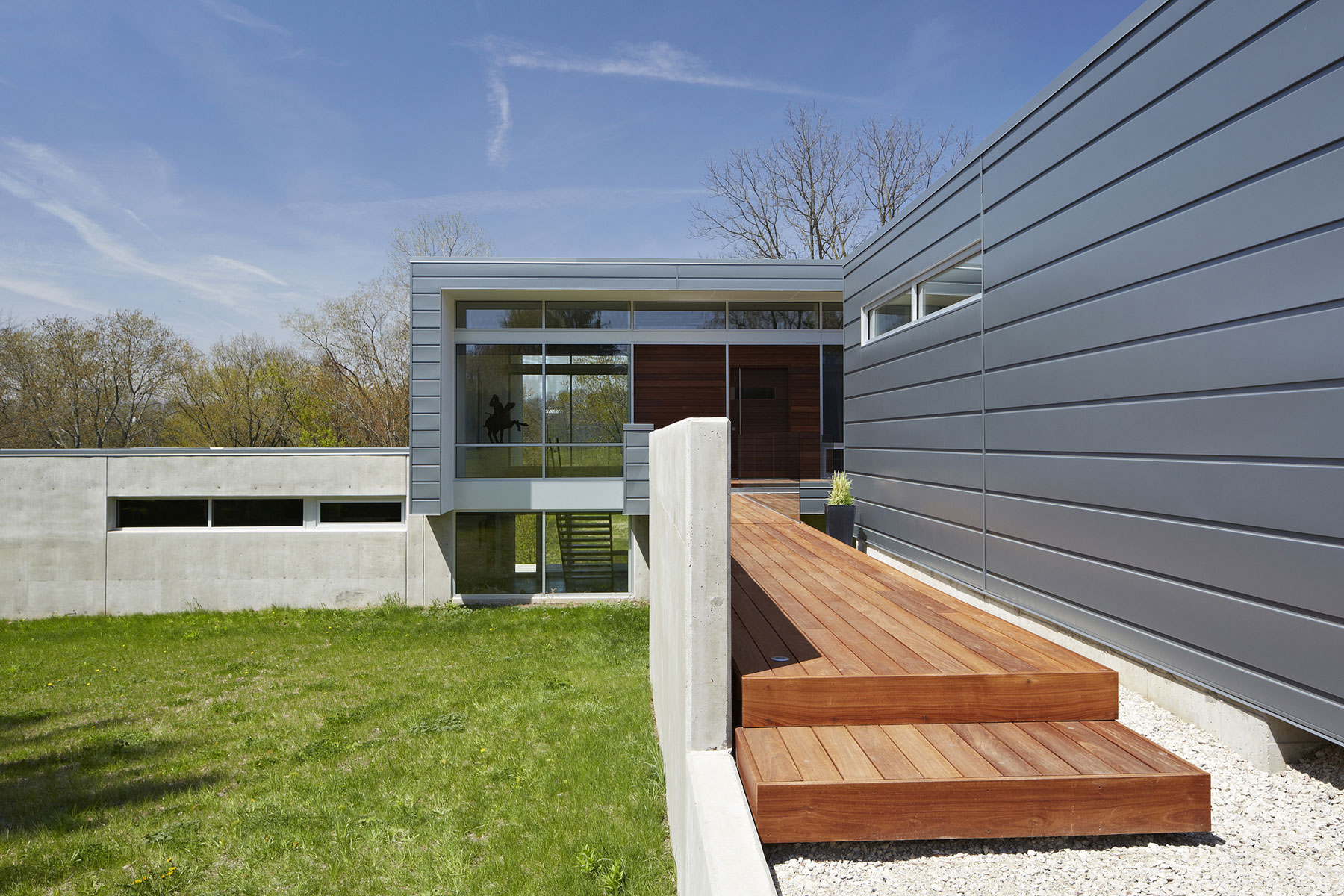 An Elegant Aluminium-Clad Home with Cantilevered Terrace in Wayne by Studio Dwell Architects (3)