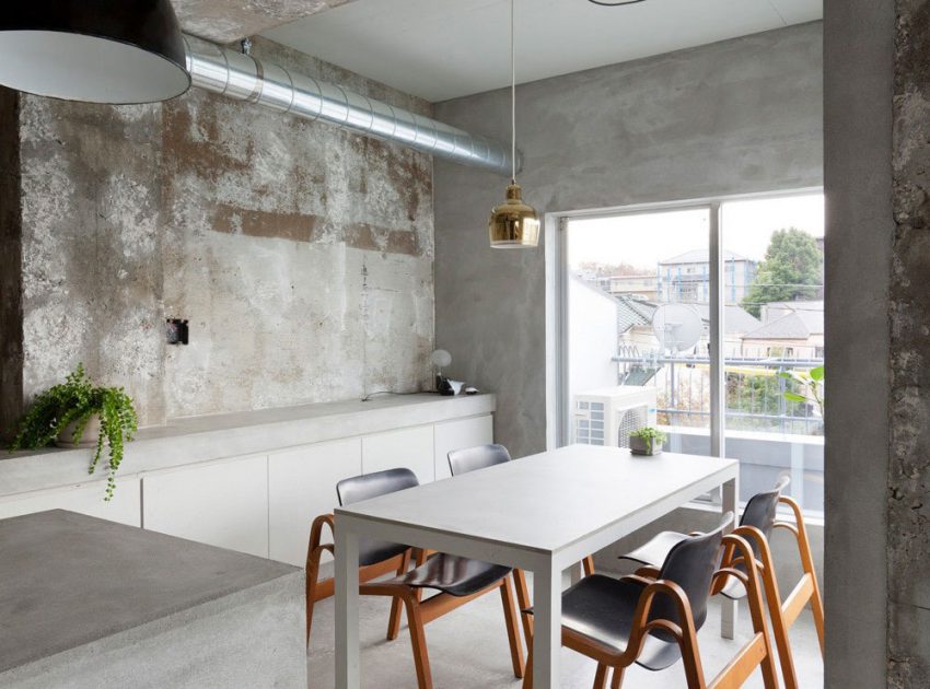 An Elegant Concrete Apartment for a Fashion Lover in Jiyugaoka, Japan by Airhouse Design Office (6)
