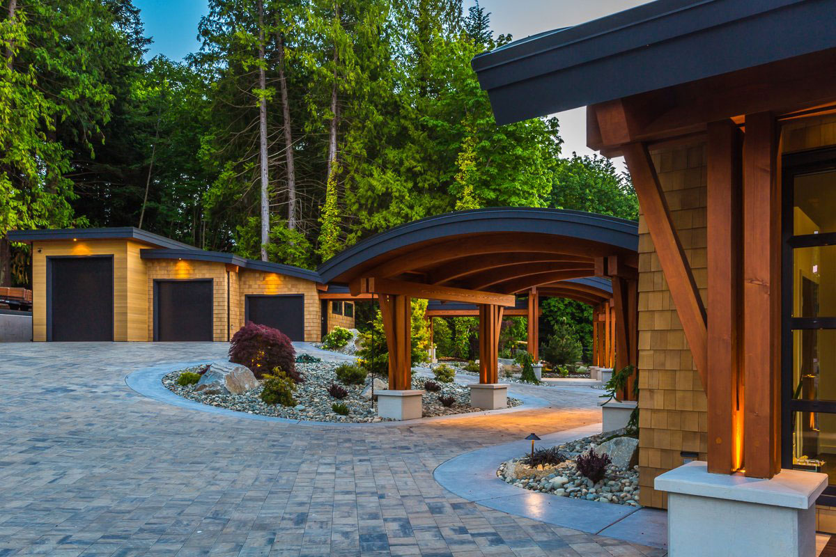 An Elegant Contemporary Home with Beautiful Terrace and Garden on Vancouver Island by Keith Baker Design (5)