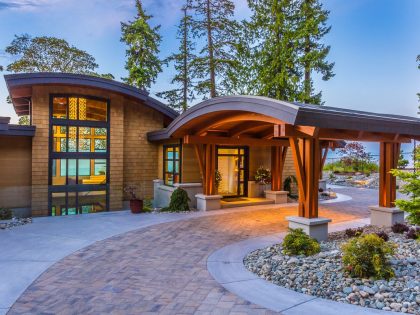 An Elegant Contemporary Home with Beautiful Terrace and Garden on Vancouver Island by Keith Baker Design (7)