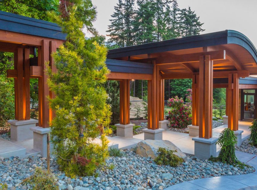 An Elegant Contemporary Home with Beautiful Terrace and Garden on Vancouver Island by Keith Baker Design (8)