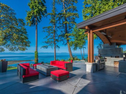 An Elegant Contemporary Home with Beautiful Terrace and Garden on Vancouver Island by Keith Baker Design (9)