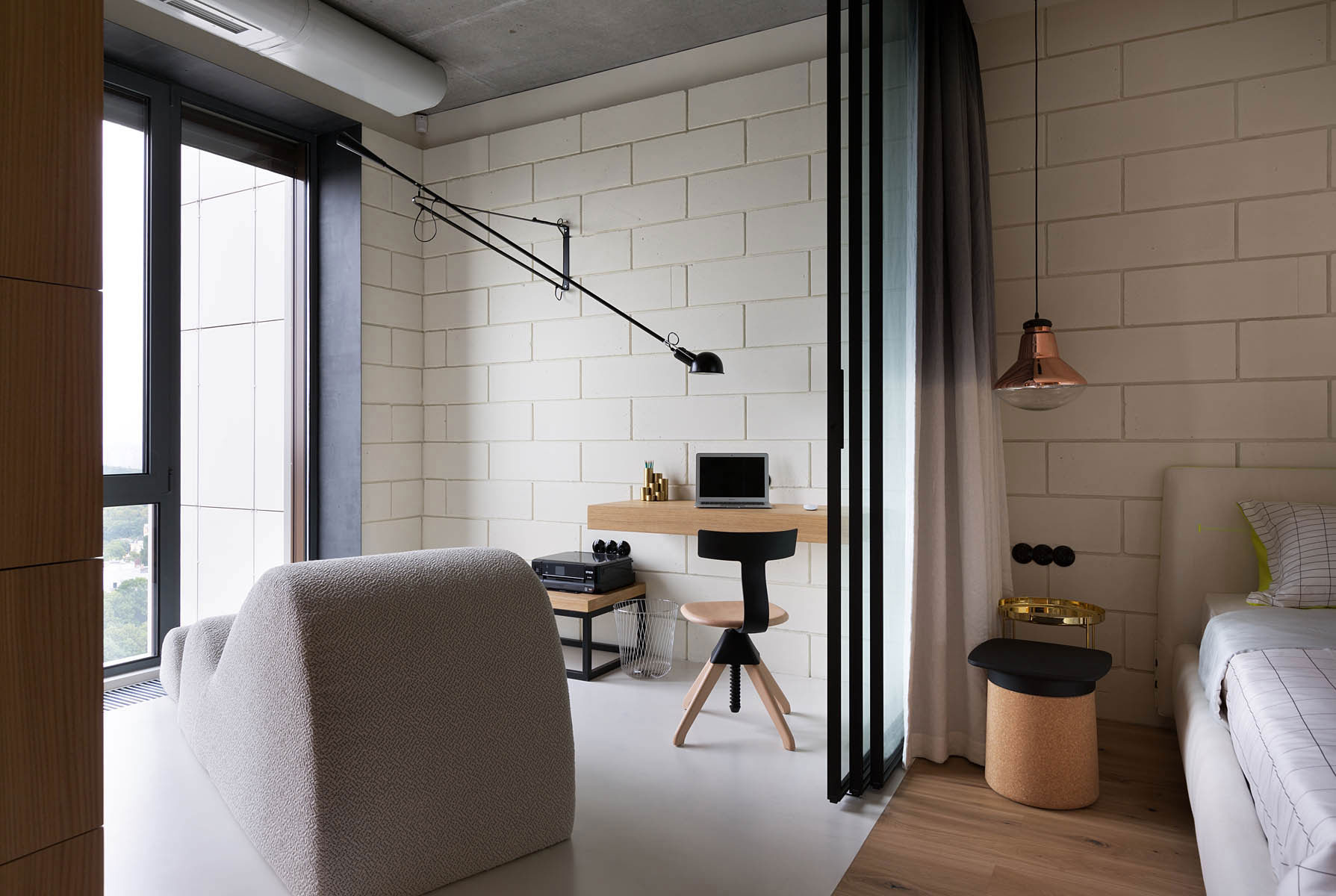 An Elegant Contemporary Penthouse with Exquisite Interiors in Kiev by Olga Akulova Design (26)