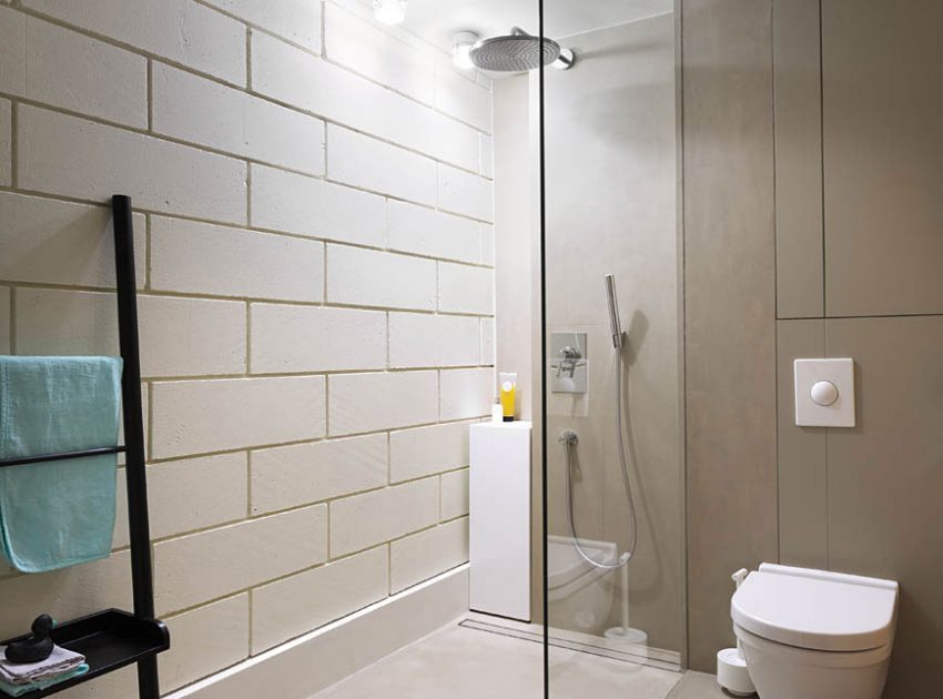 An Elegant Contemporary Penthouse with Exquisite Interiors in Kiev by Olga Akulova Design (33)