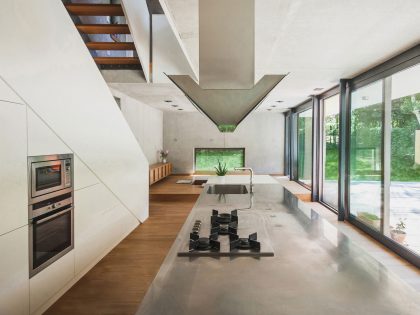 An Elegant Modern Detached House for a Young Family in Wilmersdorf by Peter Ruge Architekten (6)