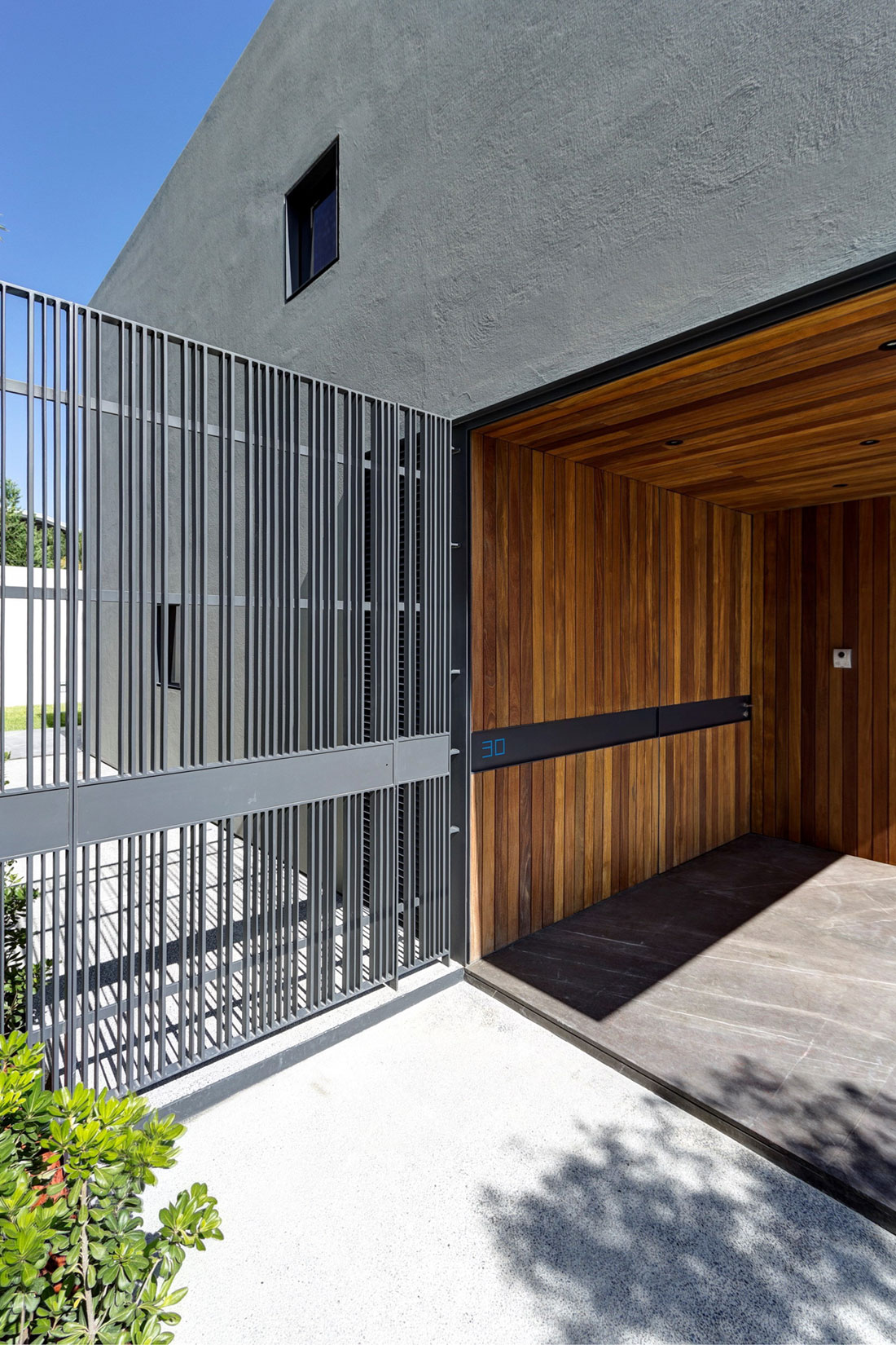 An Elegant Home with Design Focused on Concrete, Wood and Stone Elements in Zapopan, Mexico by Elías Rizo Arquitectos (8)