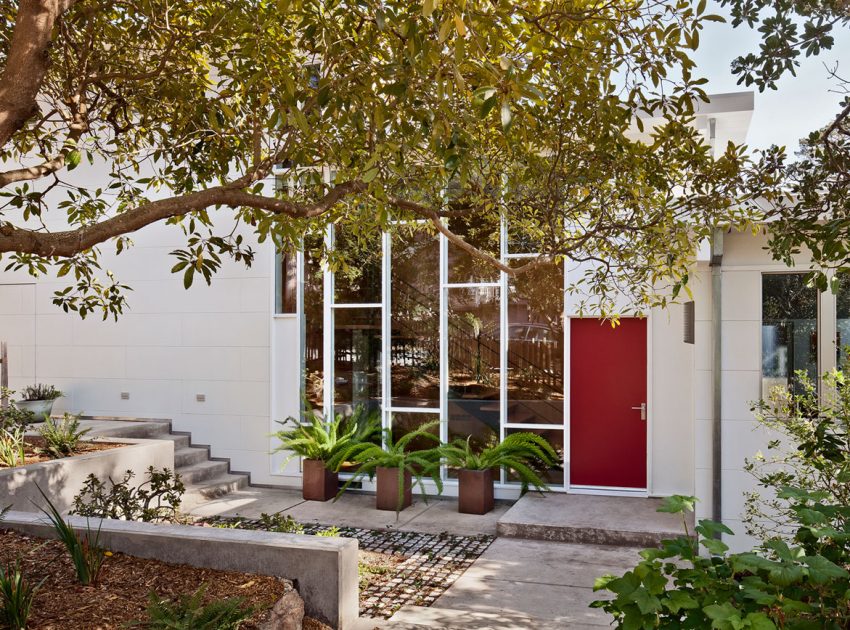 An Elegant Mid-Century Home with Luminous Interiors in Carmel by Studio Schicketanz (2)