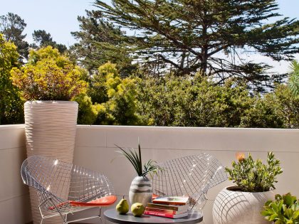 An Elegant Mid-Century Home with Luminous Interiors in Carmel by Studio Schicketanz (6)