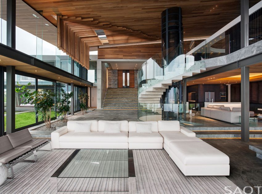An Elegant Modern Cliff House with Breathtaking Sea Views in Knysna, South Africa by SAOTA and Antoni Associates (8)