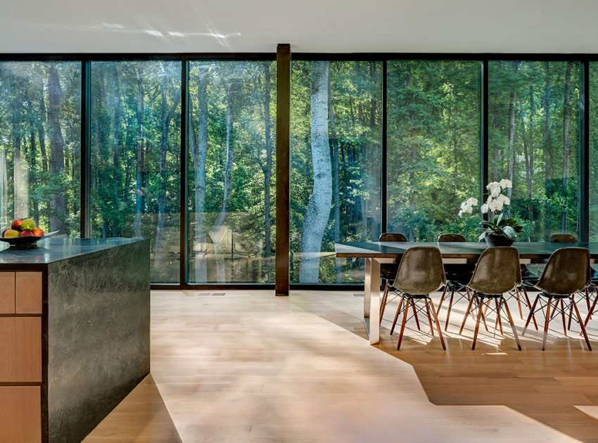 An Elegant Modern Family House Composed of Three Volumetric Elements in McLean by Höweler + Yoon Architecture (6)