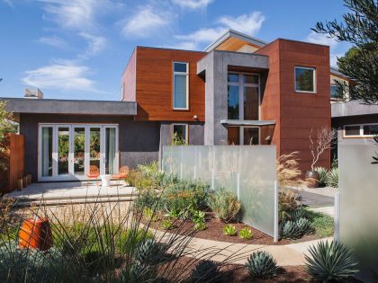 An Elegant Modern Home Showcases Warm and Inviting Interiors in Los Altos by Dotter Solfjeld Architecture (2)