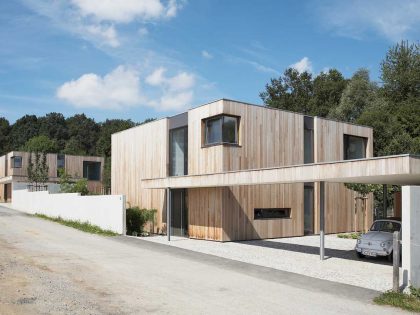 An Elegant Modern House with Open Spaces and Wall Openings in Hagen, Germany