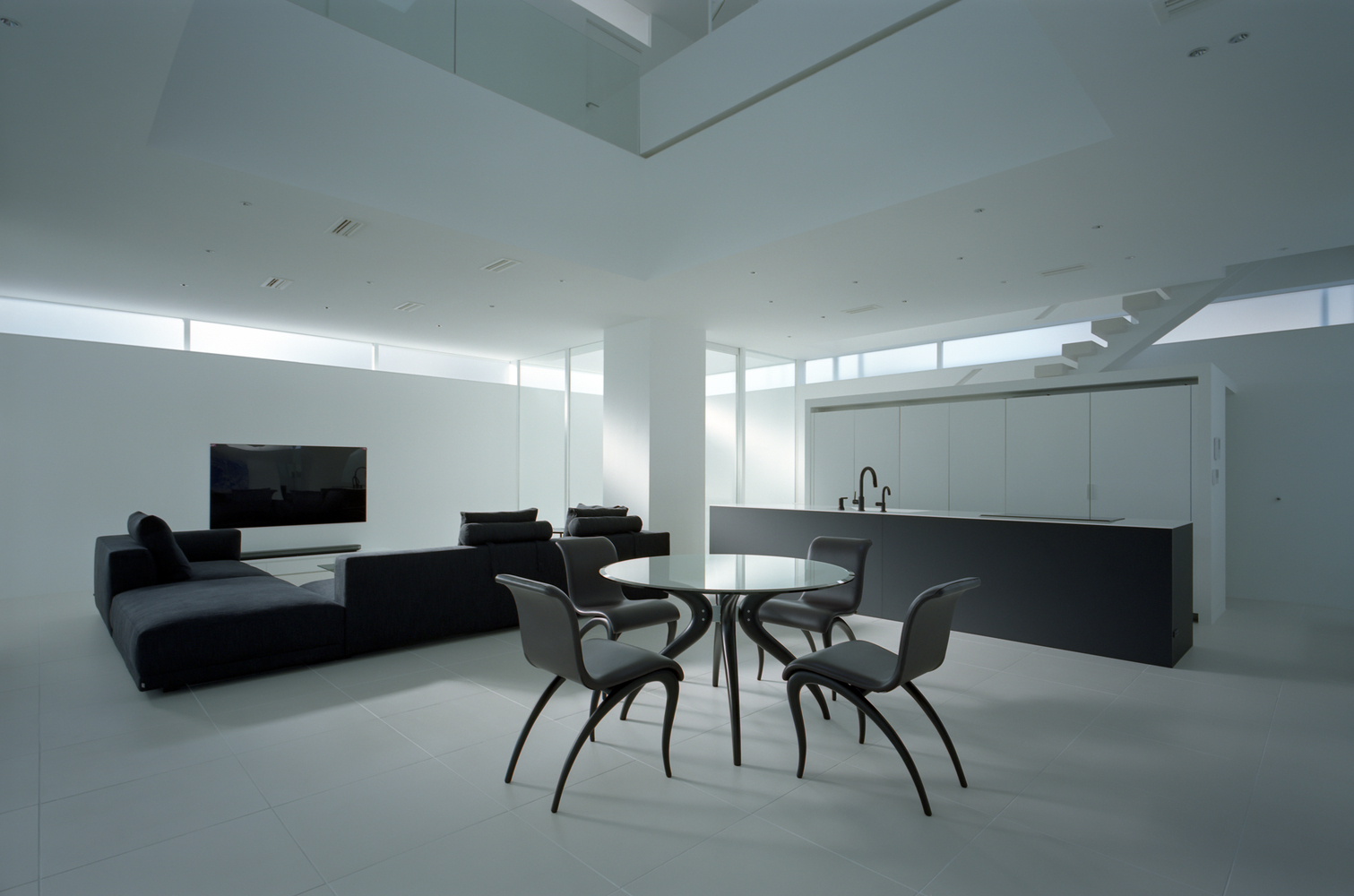 An Elegant Modern Minimalist House with Transparent Garage in Takamatsu by Fujiwaramuro Architects (11)