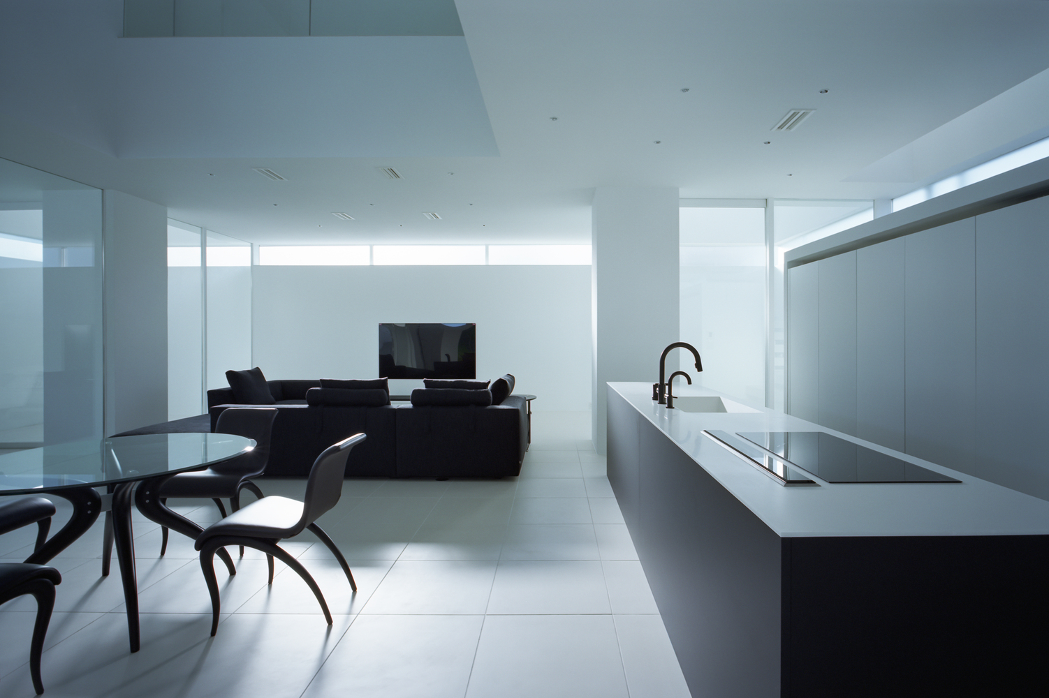 An Elegant Modern Minimalist House with Transparent Garage in Takamatsu by Fujiwaramuro Architects (12)