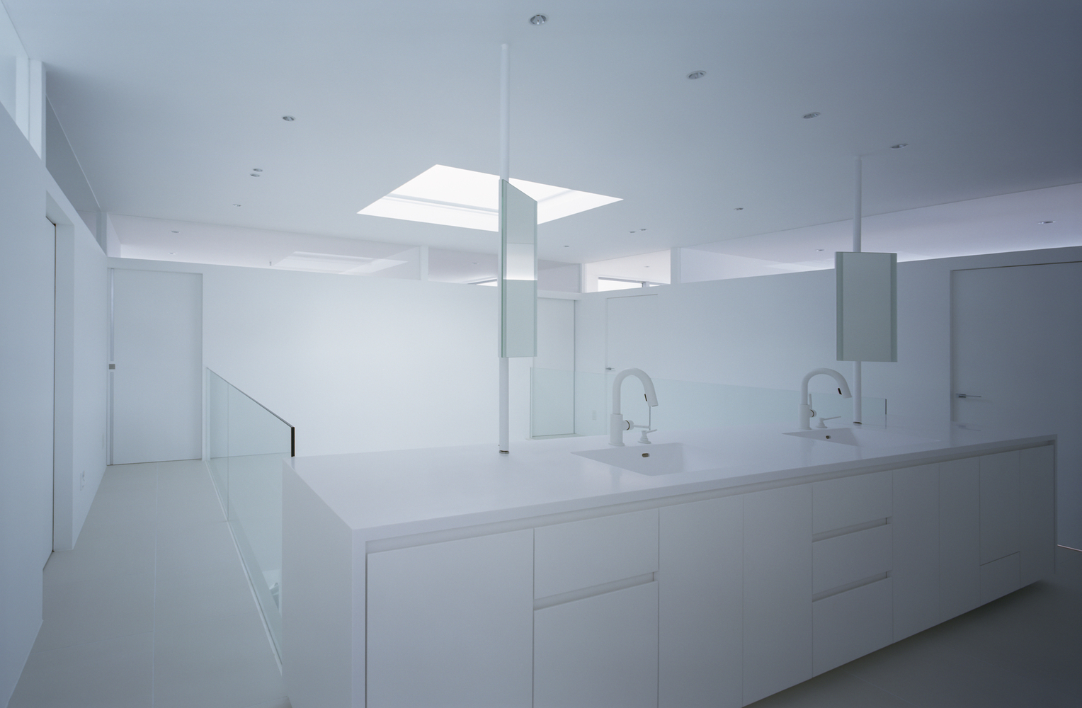 An Elegant Modern Minimalist House with Transparent Garage in Takamatsu by Fujiwaramuro Architects (22)