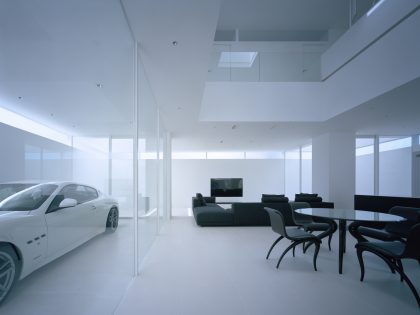 An Elegant Modern Minimalist House with Transparent Garage in Takamatsu by Fujiwaramuro Architects (6)