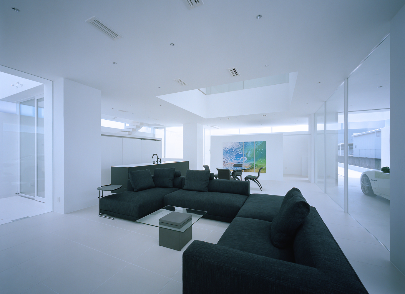 An Elegant Modern Minimalist House with Transparent Garage in Takamatsu by Fujiwaramuro Architects (9)