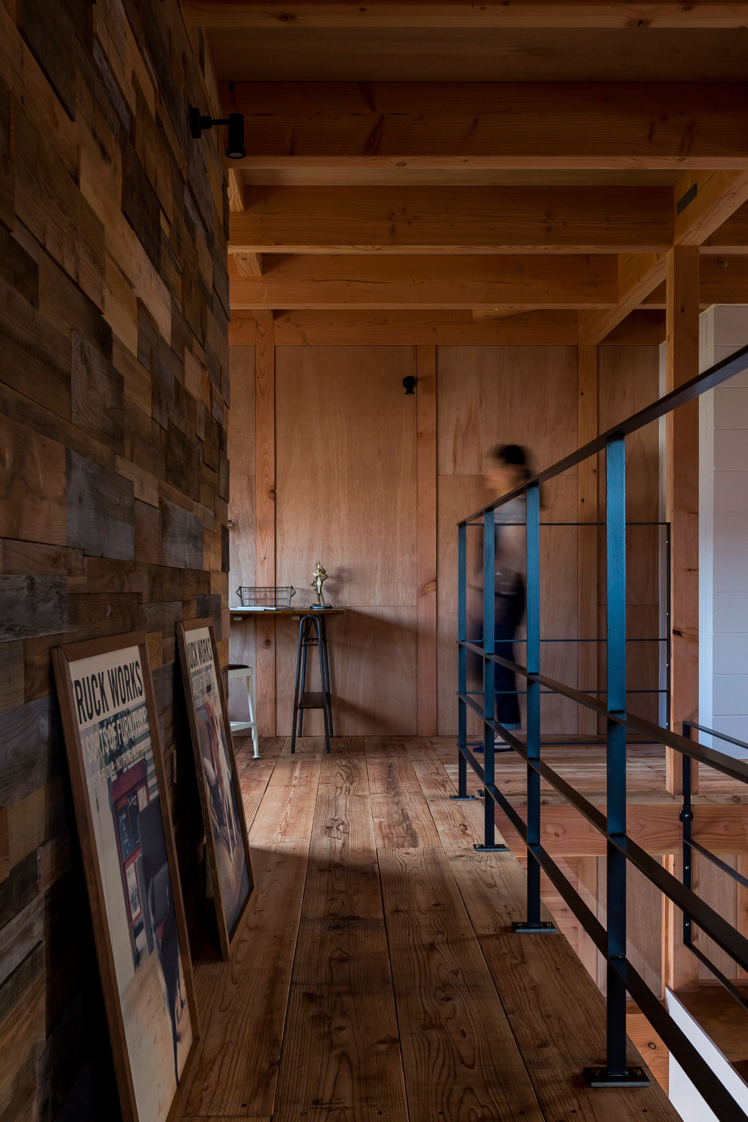 An Elegant Split-Level Home with Lots of Beautiful, Natural Wood in Shiga Prefecture by ALTS DESIGN OFFICE (2)