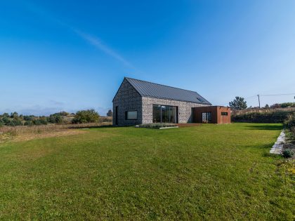 An Elegant and Airy Contemporary Home with Gabion Walls in Zawiercie, Poland