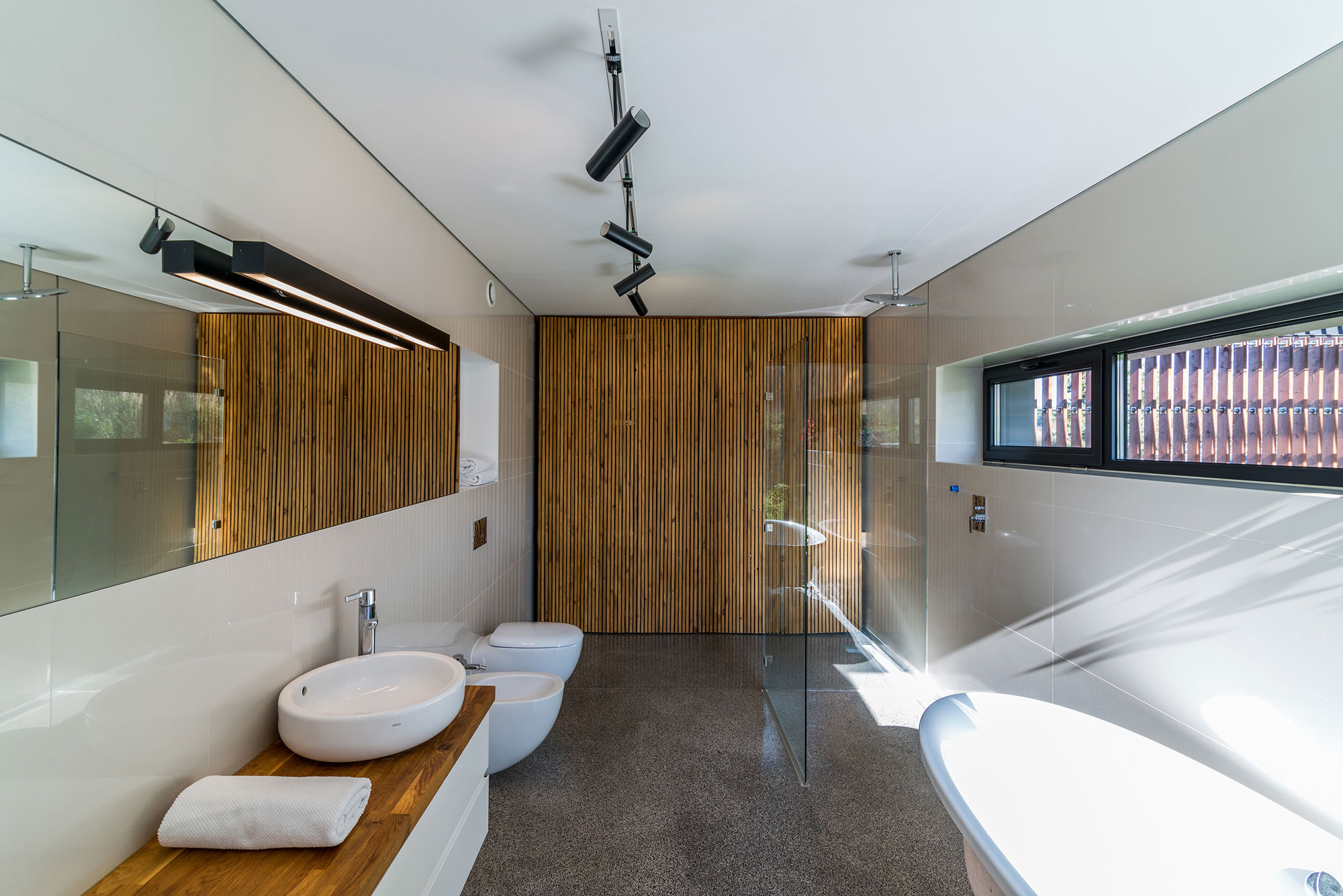 An Elegant and Airy Contemporary Home with Gabion Walls in Zawiercie, Poland by Kropka Studio (22)