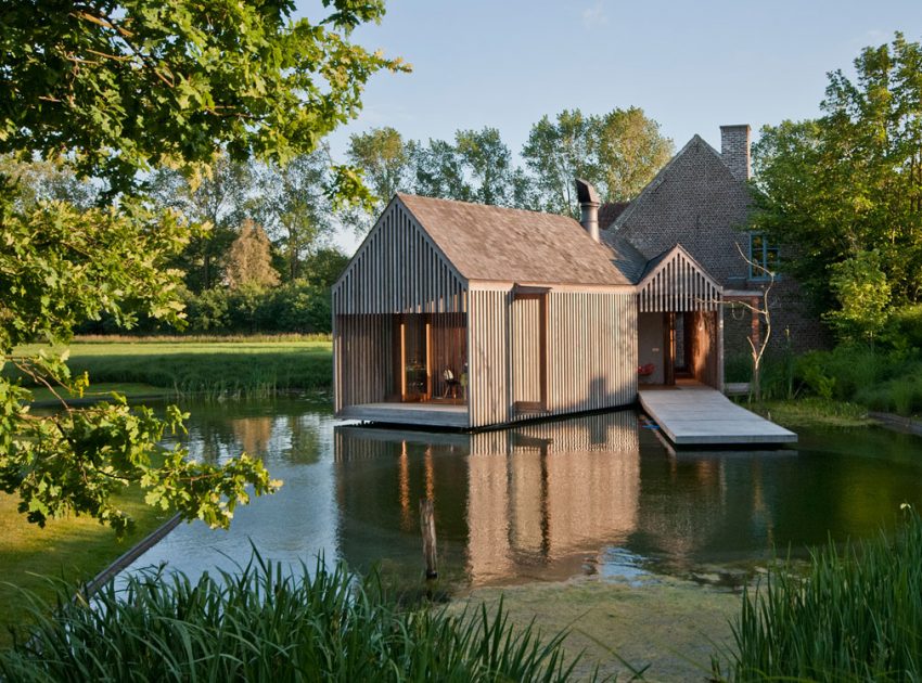 An Elegant and Idyllic Contemporary Home with Striking Views in Flanders by Wim Goes Architectuur (10)