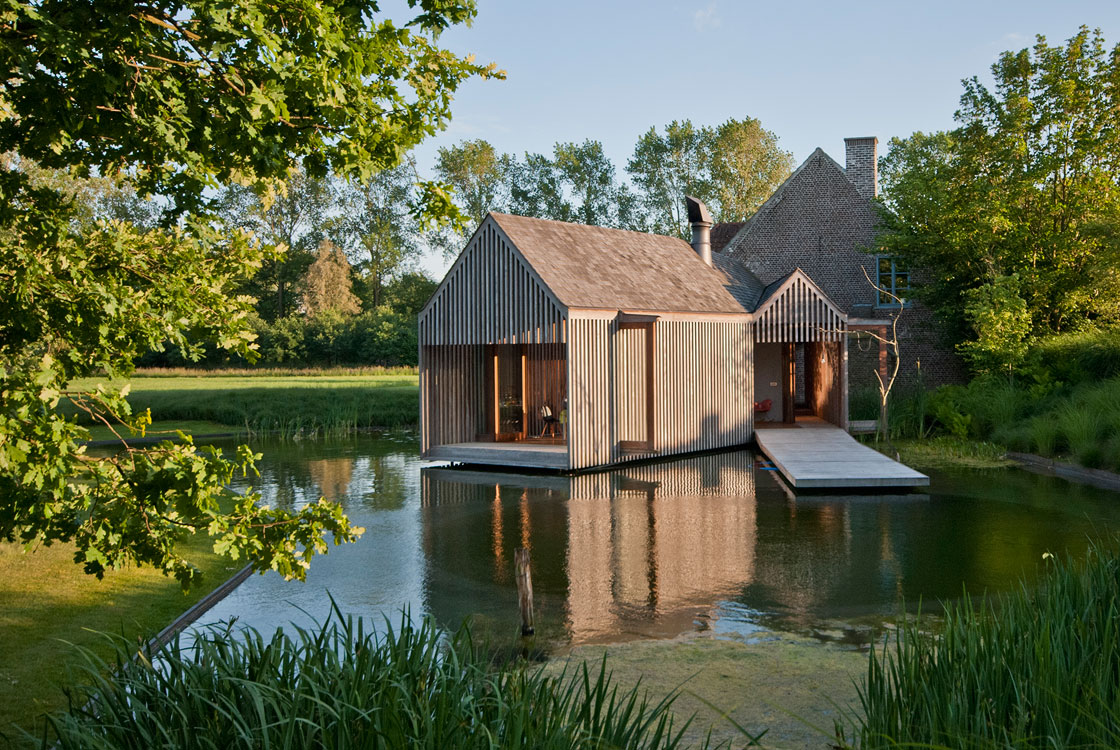 An Elegant and Idyllic Contemporary Home with Striking Views in Flanders by Wim Goes Architectuur (10)