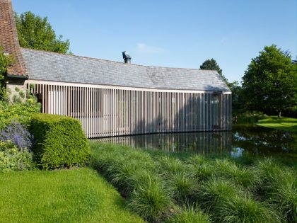 An Elegant and Idyllic Contemporary Home with Striking Views in Flanders by Wim Goes Architectuur (6)