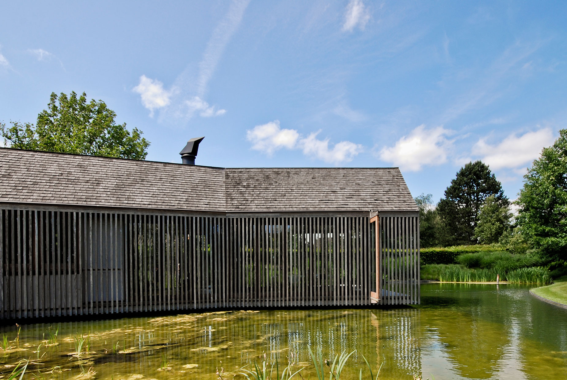 An Elegant and Idyllic Contemporary Home with Striking Views in Flanders by Wim Goes Architectuur (7)