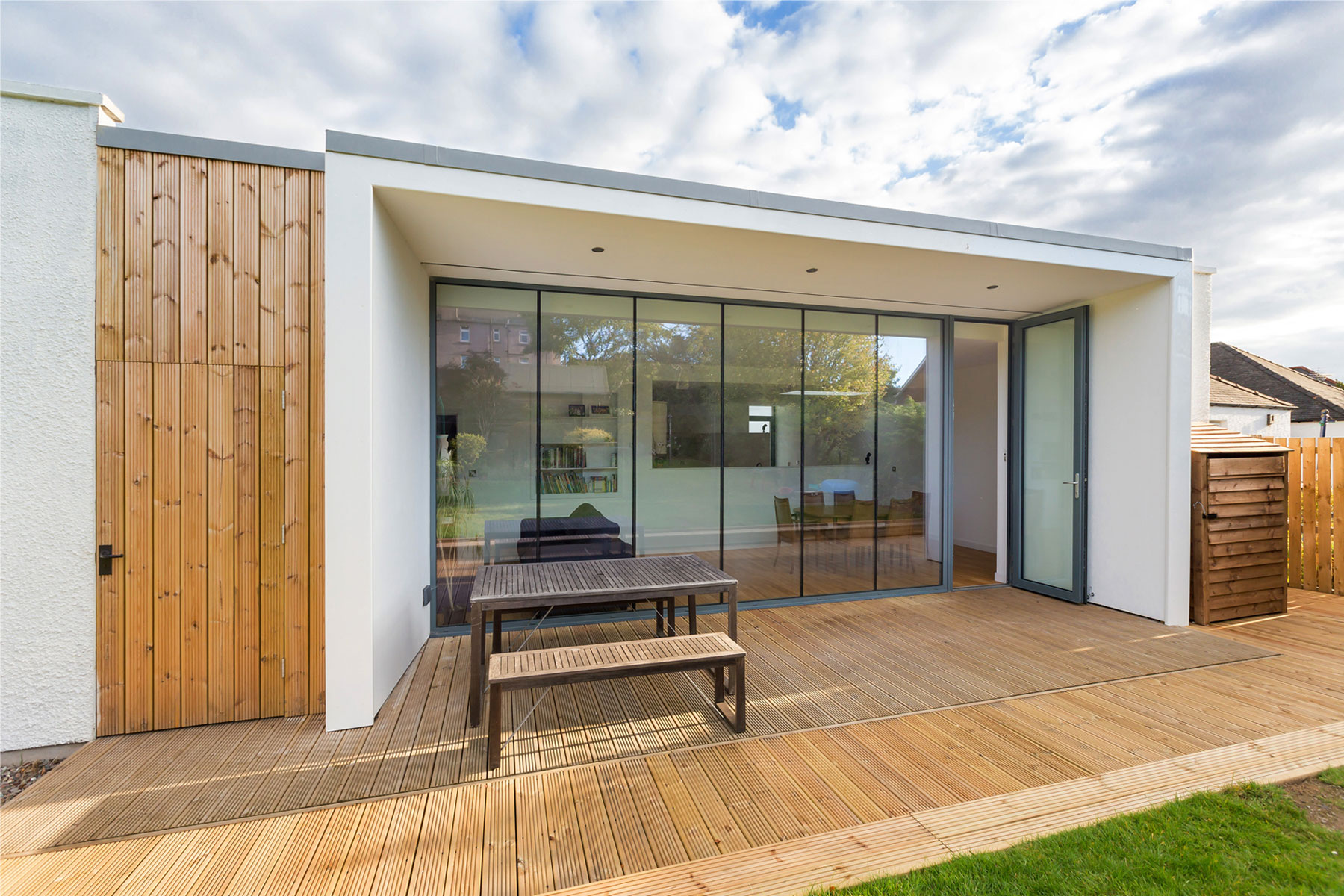 An Elegant and Luminous Home with Minimalist Approach in Edinburgh by Capital A Architecture (5)