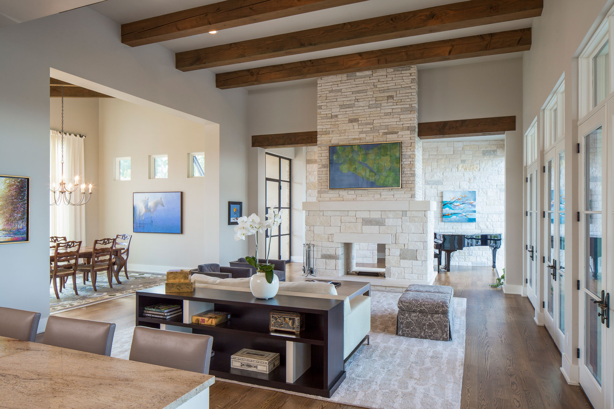 An Elegant and Marvelous Contemporary Home in Austin by Vanguard Studio Inc (7)